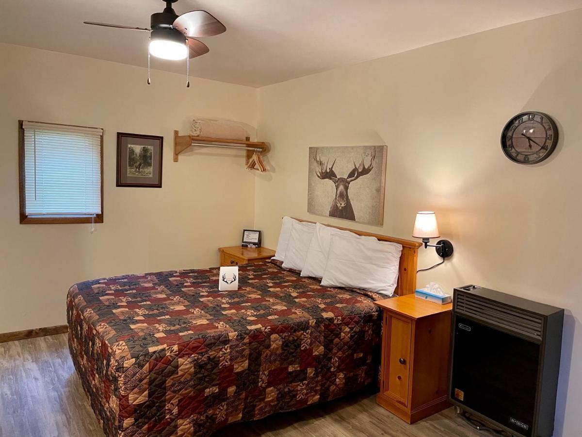 Whitetail Creek Resort Lead Esterno foto