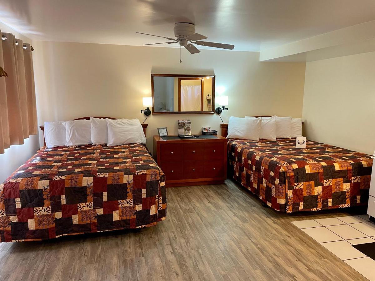 Whitetail Creek Resort Lead Esterno foto